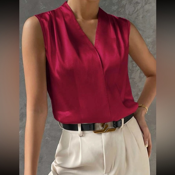 Luxe apricot satin V neck blouse - Picture 12 of 16